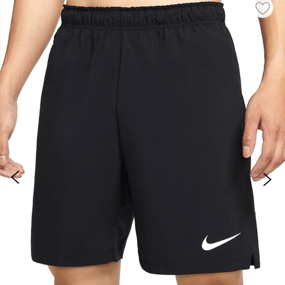 NWT Nike Woven Training Shorts Men Size Small - Picture 1 of 13